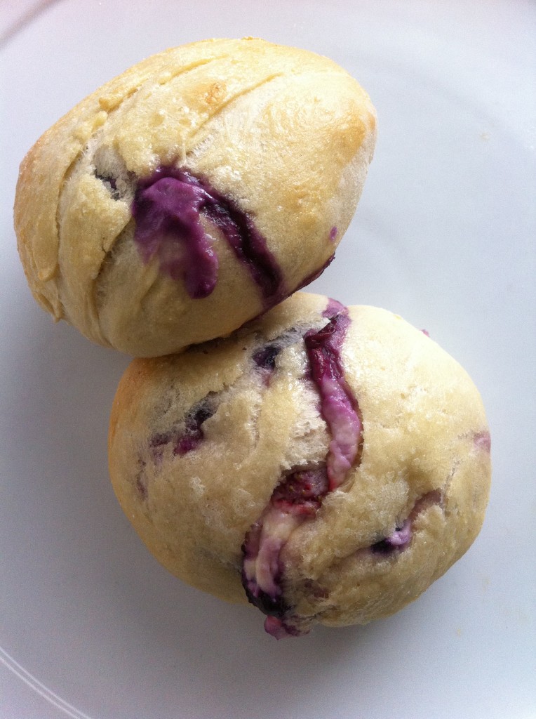 Berry Bagel Puffs.