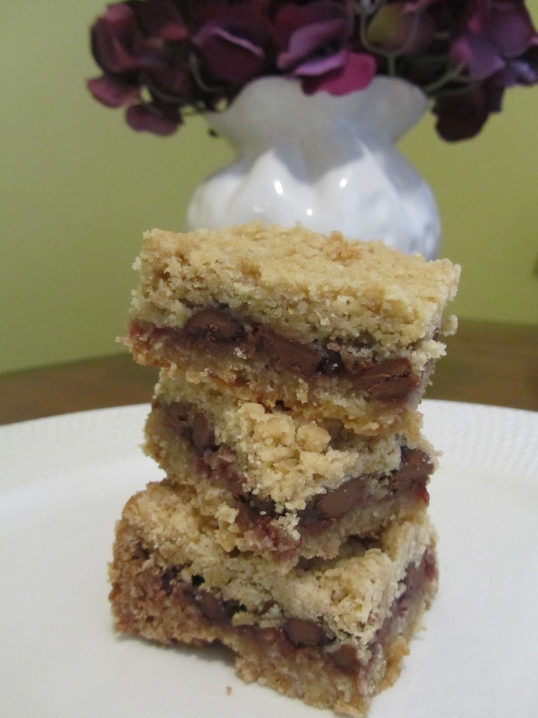 Raspberry Chocolate Crumble Bars