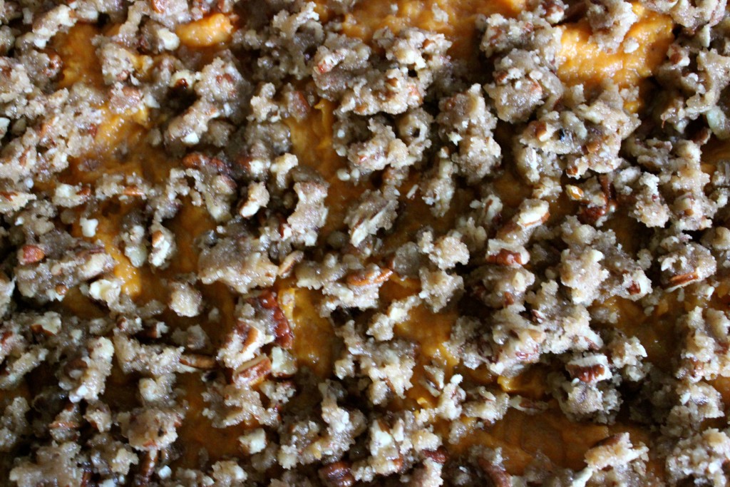 Sweet Potatoes with Pecan Struesel