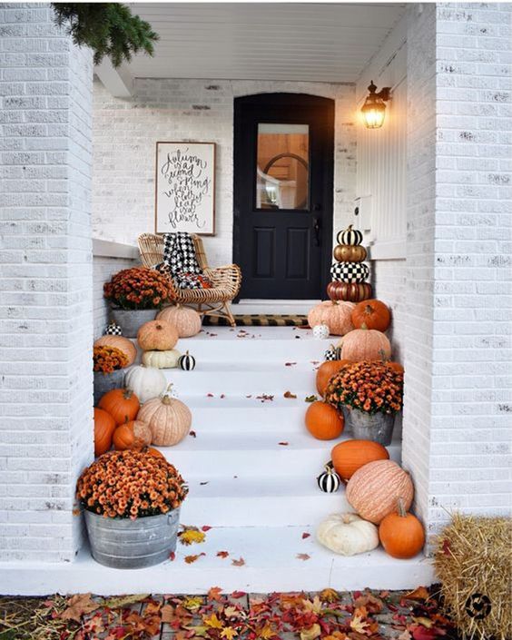 10 Ideas for Fall Front Porch Decor