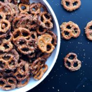 Sweet n’ Spicy Pretzels